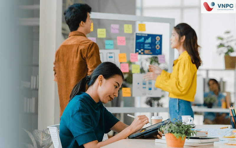 Kinh8880 tải ứng dụng ngành Marketing